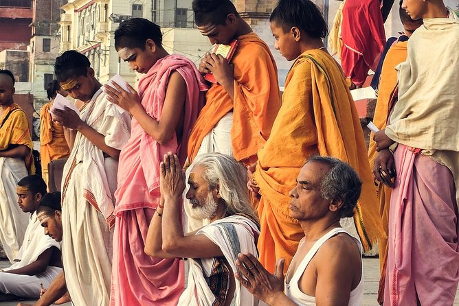 Varanasi: Morning Boat Ride and Evening Aarti With Ghat Walk - Additional Notes