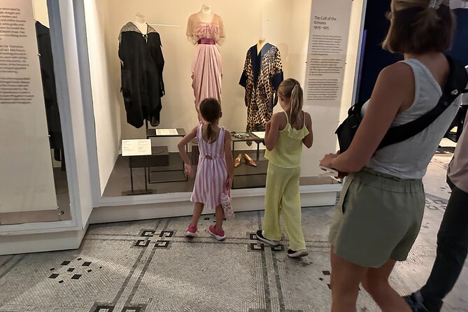 Victoria and Albert Museum and Kensington Gardens Tour for Kids - Booking Details