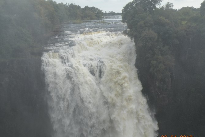 Victoria Falls Guided Tour With Pickup - Frequently Asked Questions