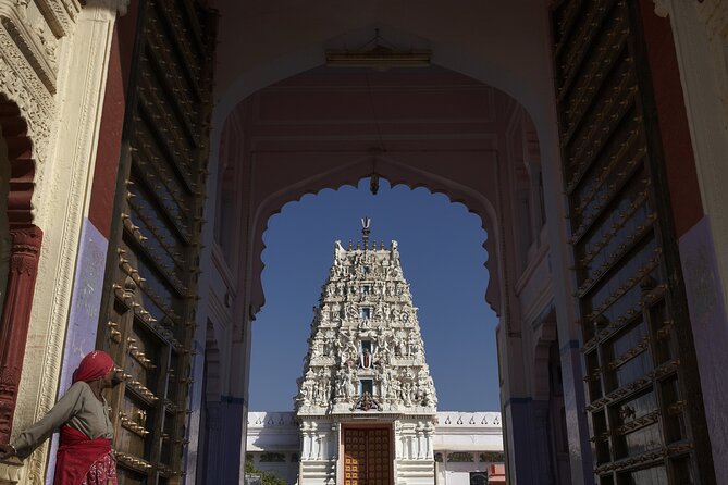 Visit Pushkar & Chittorgarh Fort From Jaipur With Udaipur Drop - Tour Operator and Confirmation