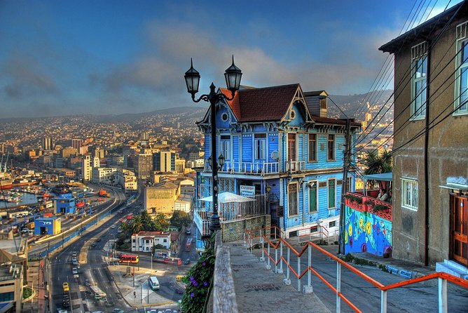 Walking Through Valparaiso - Cancellation Policy and Pricing