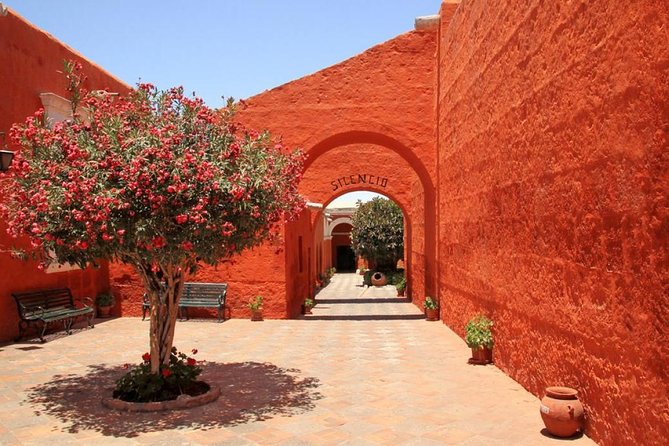 Walking Tour Arequipa Including Santa Catalina Monastery - Directions