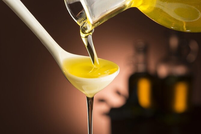 Walking Tour Wine Tasting and Typical Products in Sorrento Farm - Reservation and Payment Options