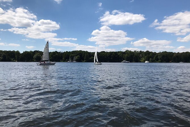 Wannsee Lake Private Boat Tour With Hotel Pick-Up From Berlin - Safety and Accessibility
