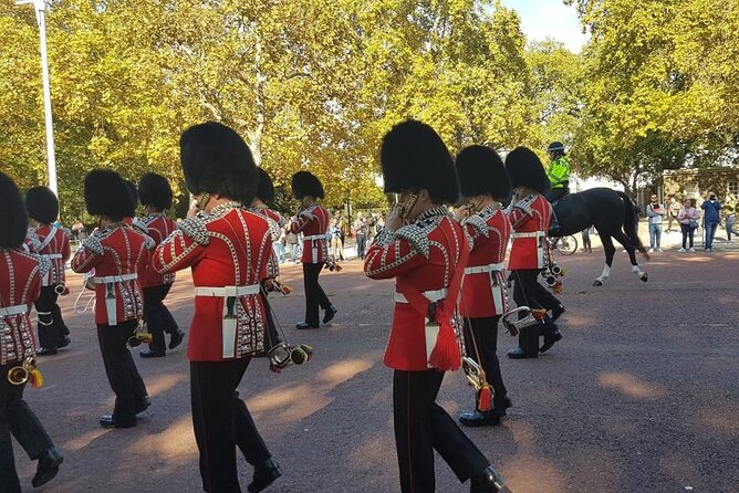 Wonderful Westminster Private Walking Tour & Visit Windsor Castle - Directions to Meeting Point