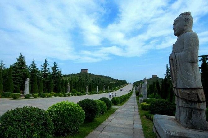 Xian West Route Private Tour: Famen Temple and Qianling Mausoleum - Important Information