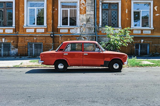 Yerevan Tour in a Retro Lada With Drinks (Yerevan City Tour) - Accessibility Information