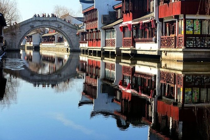 Zhaojialou Water Town Private Day Tour With Shanghai City Highlights - Gratuities and Pickup Instructions
