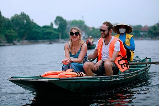 1 Day Luxury Tour to Ninh Binh : Hoa Lu & Tam Coc With Lunch - Inclusions and Exclusions