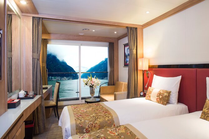 11D10N Yangtze River Panorama Cruises: Chongqing to Shanghai - Meeting and Pickup Information
