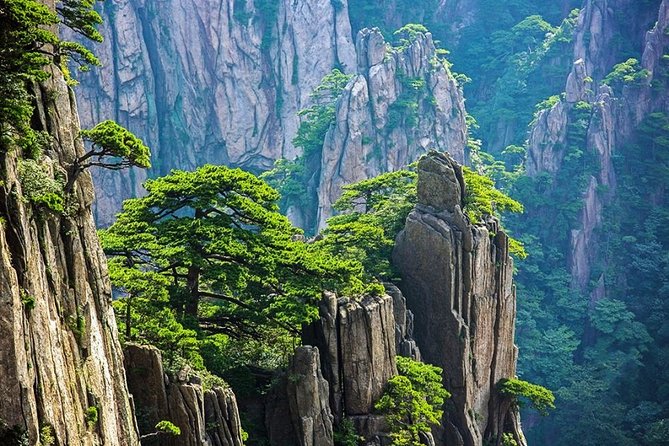 2-Day Huangshan and Hongcun Village Private Tour From Hangzhou by Bullet Train - Important Reminders