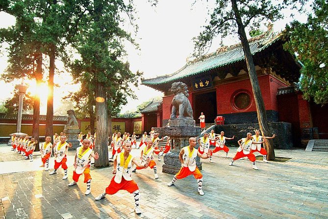 2-Day Luoyang Private Tour: Longmen Grottoes, White Horse Temple, Shaolin Temple - Itinerary Overview