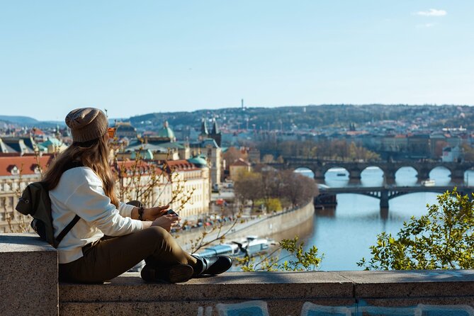 2-Day Prague Tour From Vienna With Private Transfers and Lunches - Lunches Included