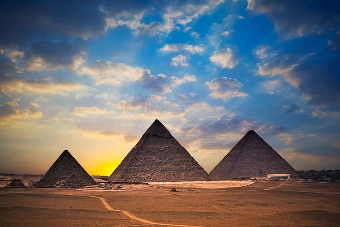 2 Days Tour Exploring Best of Cairo and Giza Including Giza Pyramids - Meeting and Pickup Points