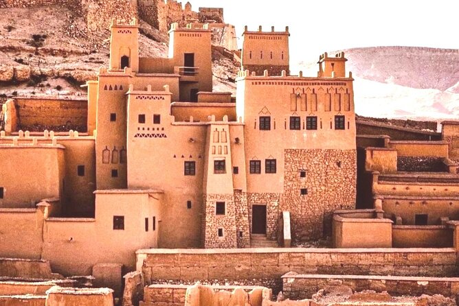 2 Days Tour to Fint Oasis and Route Of 1000 Kasbahs In Ouarzazate - Traveler Requirements