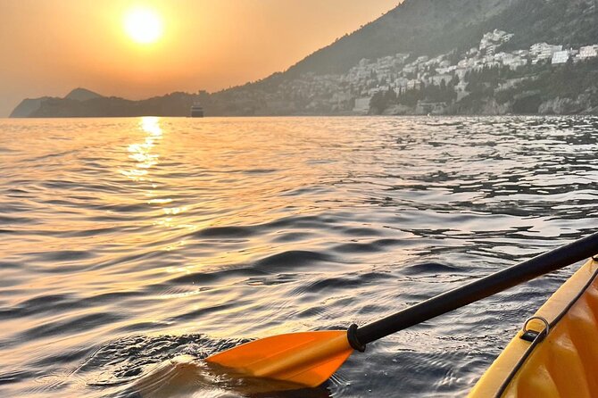 2-Hour Kayaking at Sunset With Wine Tasting and Appetizers - Additional Details to Note