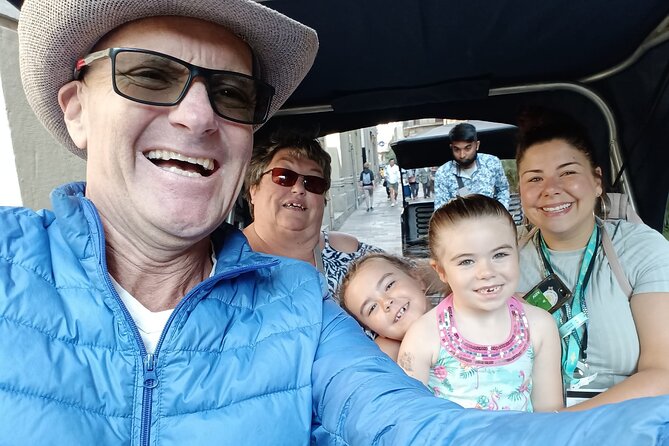 2-Hour Private Tour in French in the Historic Center of Barcelona - Pickup Points Options