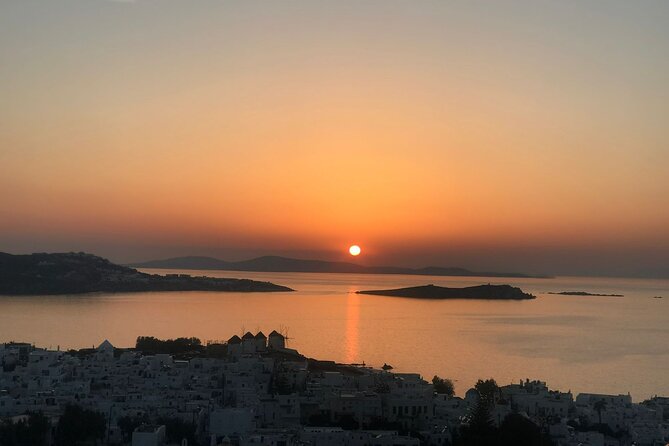 2 Hours Gems of Mykonos Private Tour - Driver-Guide Expertise