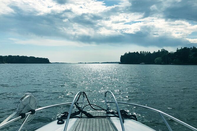 2-Hours Private Modern Boat Tour In Helsinki Archipelago - Accessibility and Safety
