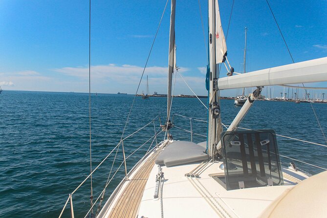 2 Hours Private Sailing Experience in Cascais - Booking