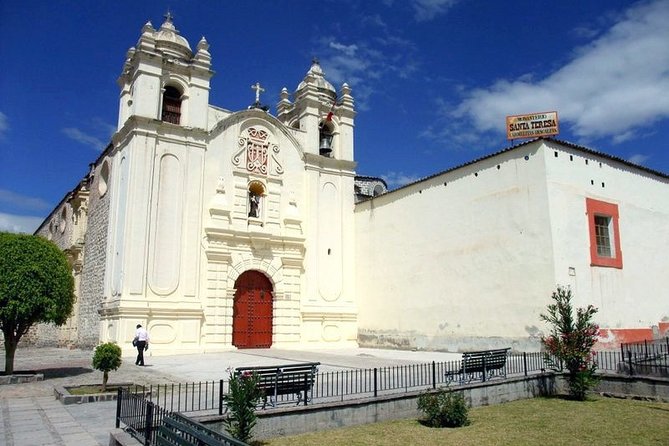 3-Day Guided Cultural and Historical Tour of Ayacucho - Booking Information