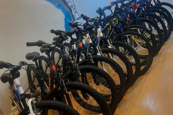 3-Hour Guided Bicycle Tour in Miraflores - Inclusions