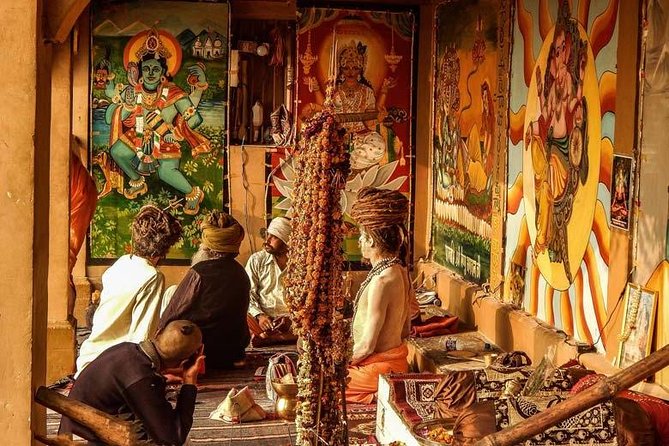 3-Hours Varanasi: Temple Hopping With Transfers - The Sum Up