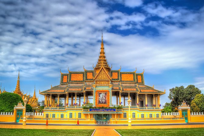4-Day Phnom Penh Siem Reap Angkor Temples Floating Village - Important Details