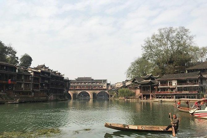 8 Days Western Hunan Province Tour -Nature & Culture Experience（5-Star Hotel） - Exclusions