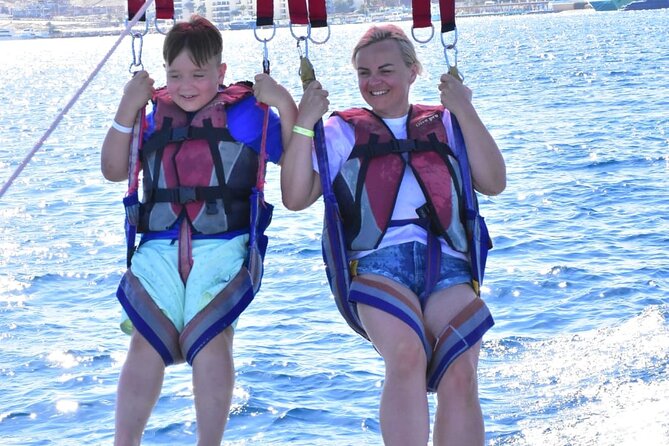 Adventure in Parasailing With a Private Transfer From Hurghada - Parasailing Experience Duration