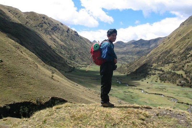 Alpamayo Trek 13 Days Support Comunity Program - Additional Information and Considerations