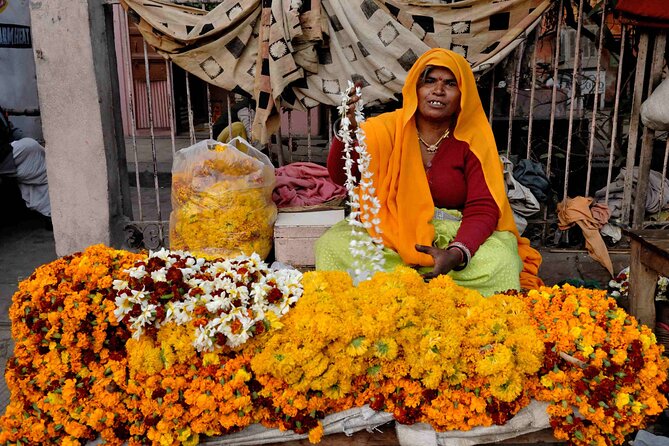 An Early Morning Glimpse of Life In Jaipur - Meeting Local Residents