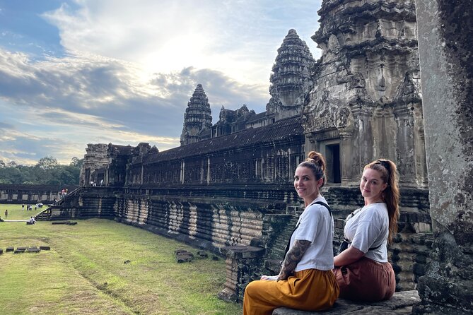 Angkor Solo Traveler Private Sunrise Tour in Siem Reap - Pricing Information