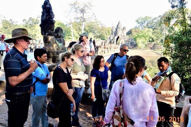 Angkor Wat Sunrise Bayon Ta Prohm by Shared Tour. - Meeting and Pickup