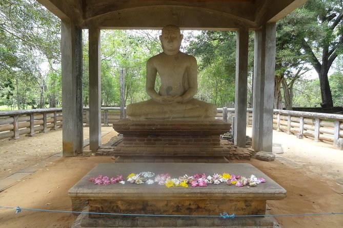 Anuradhapura And Aukana All Inclusive Day Tour From Polonnaruwa - The Sum Up