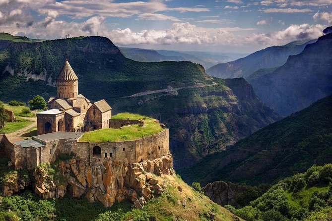 Armenia Private Vehicle Charter (English Speaking Driver + 24h Customer Service) - Customer Support Channels