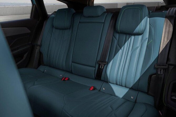 Arrival Private Transfer Dakar Airport DSS to Dakar by Sedan, Minivan or Minibus - Booking Confirmation and Information
