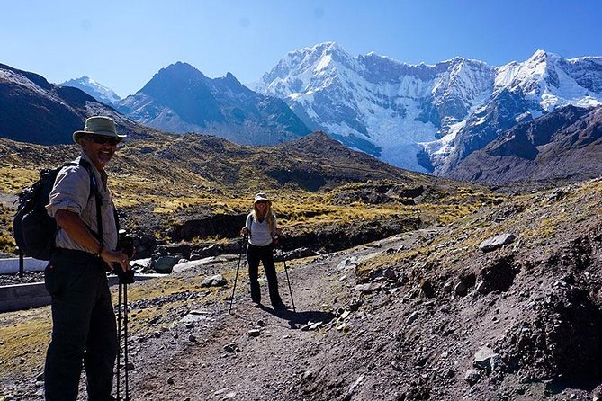 Ausangate Trek to Rainbow Mountains 4 Days - Private Service - Meeting and Pickup Information