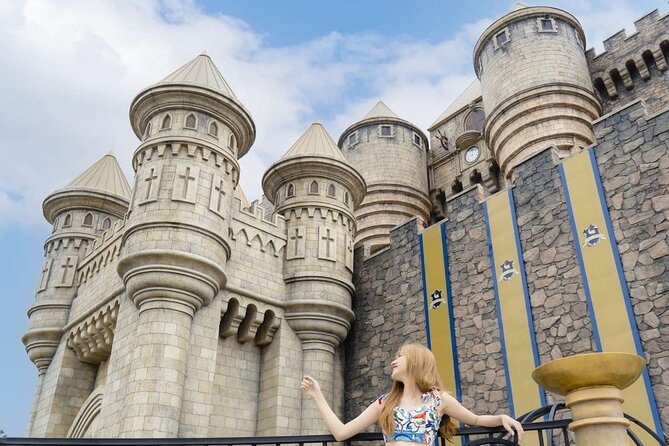 Ba Na Hills & Golden Hand Bridge 1 Day Small Group Adventure - Entrance Fee and Lunch