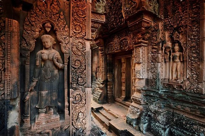 Banteay Srei Backcountry Tour and Grand Circle With English Speaking Tour Guide