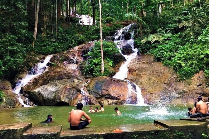 Batu Caves,Waterfalls and Hot Springs Tour With Lunch - Pickup Information