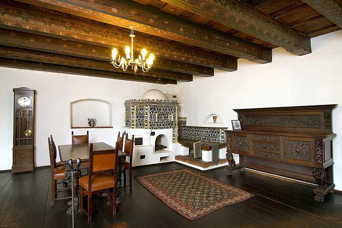 Bran Castle After-Hours Private Tour for 2 With Wine Tasting - Tips for an Unforgettable Visit