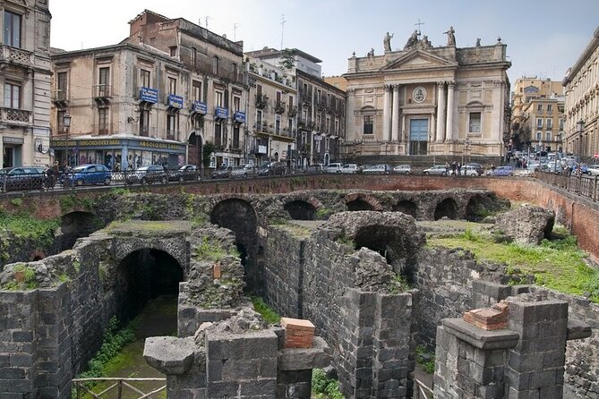 CATANIA WALKING TOUR 2 Hours Multilingual (Historic Center) - Reservation Information