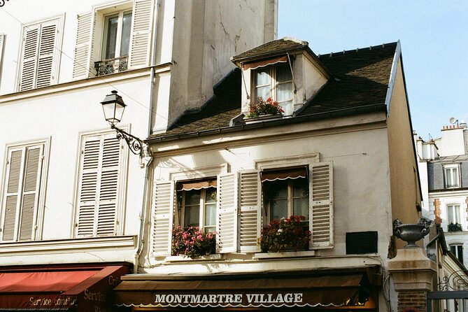 CDG Pickup and 6 Hours Private Tour of Marais & Montmartre - Additional Information