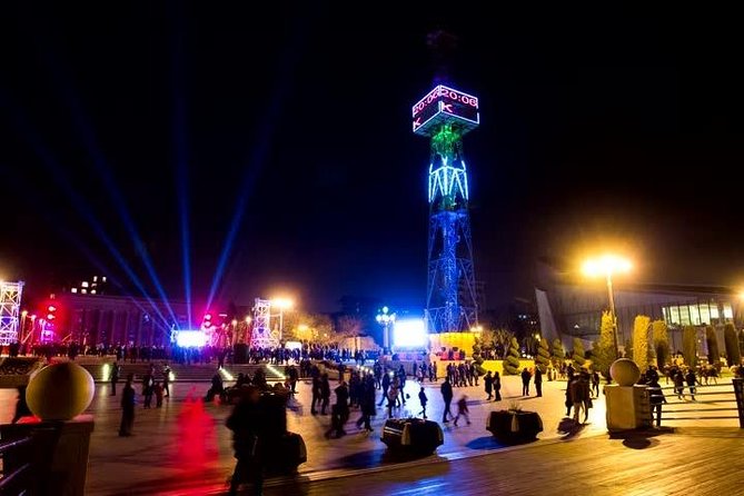 Charming Baku Lights Night Tour - Guide and Languages