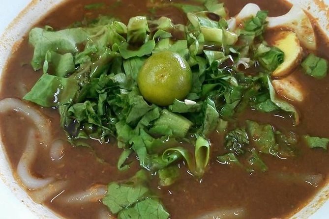 Chauffeur: Kuala Besut to Singapore Van Transfer - Food Tasting Tour