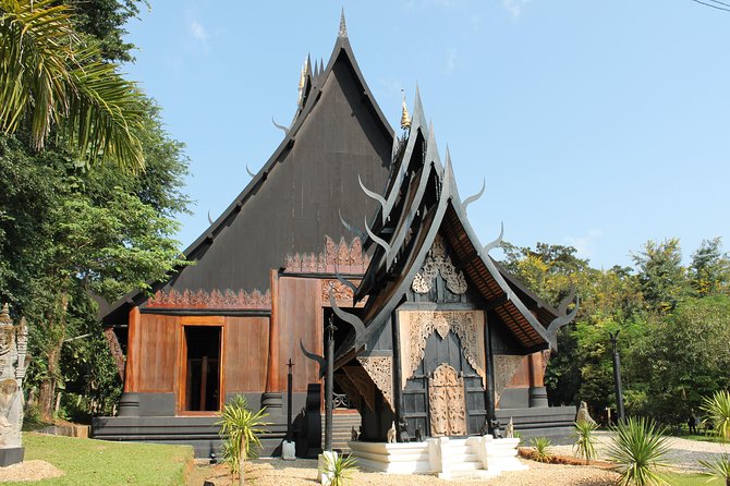 Chiang Mais Top 2 Activities With Return Airport Transfers - Multiple Destinations Visits in Chiang Mai