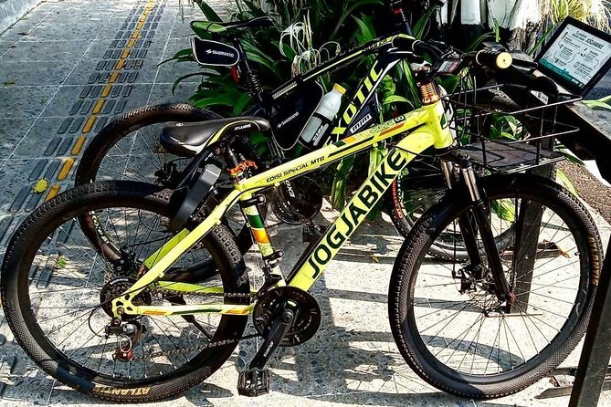 City Cycling Tour in Yogyakarta With English/Italian/French Guide - Pricing Details