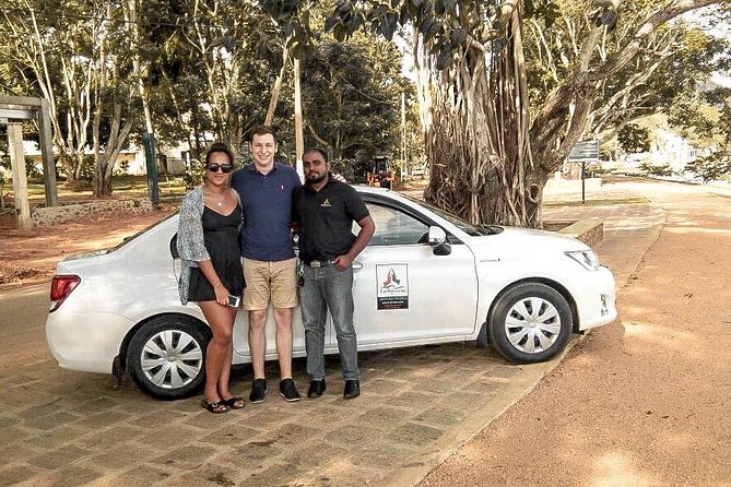 Colombo Airport (CMB) to Anamaduwa City Private Transfer - Vehicle Options