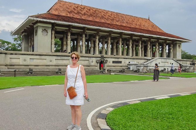 Colombo City Walk With a Local - Tour Details